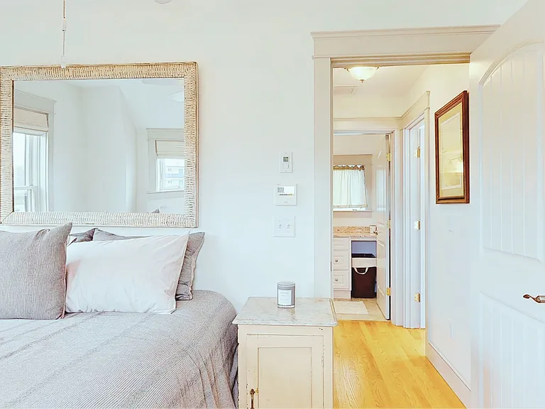 3 Parcher Ave — Photo 18