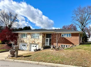 101-103 Pleasantview Dr, Weirton, WV 26062