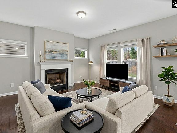 4th image of 575 Hopscotch Ln