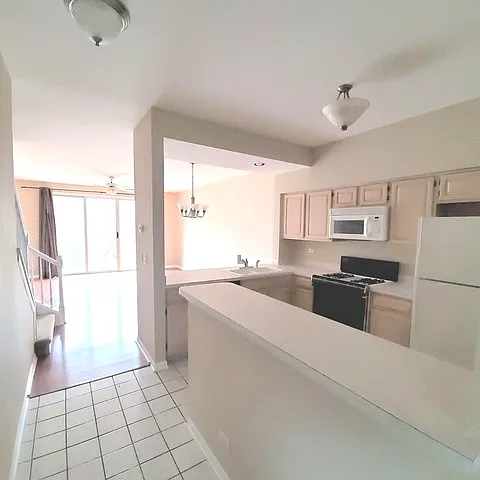 147 Polaris Dr — Photo 3