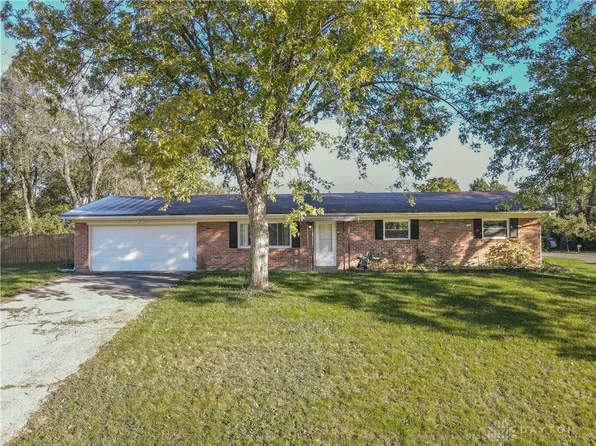 5524 Glendell Dr, Franklin, OH 45005