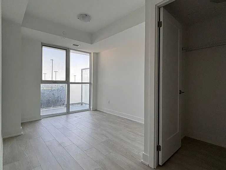 2545 Simcoe St N #418 — Photo 7