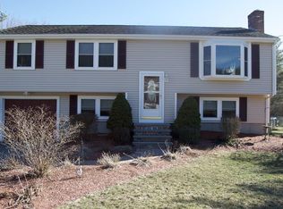 78 Hayward St, Halifax, MA 02338