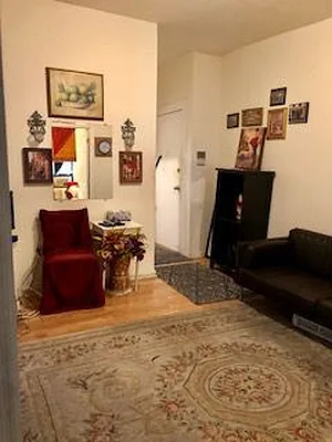 Rented by Urban Real Estate Property Group Inc | media 3