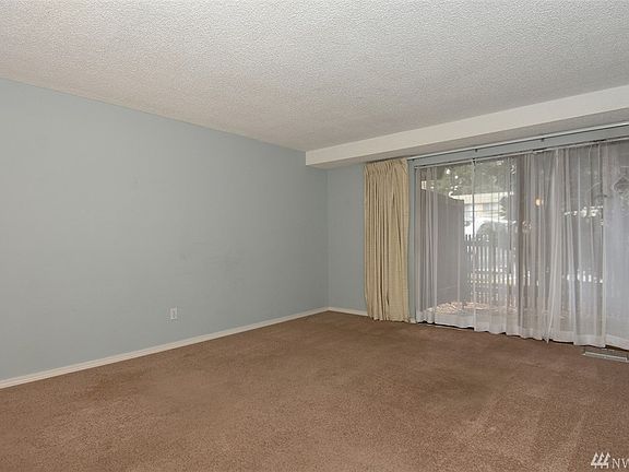 2nd image of 1420 154th Ave NE APT 4613