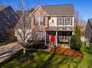 1233 Periwinkle Dr, Waxhaw, NC 28173