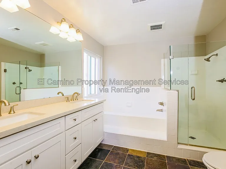 1728 Lake St — Photo 40