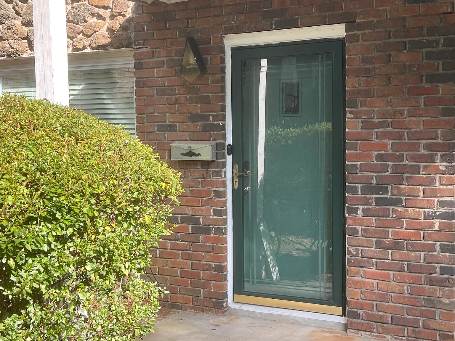 2 bed, 1.5 bath, 1116 sqft, $1,999 — Photo 4