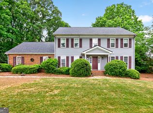 205 Dix Lee On Dr, Fayetteville, GA 30214