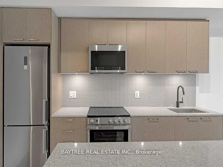 1808 Saint Clair Ave W #201 — Photo 3