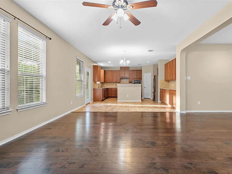 14308 Lake Victor Dr — Photo 12