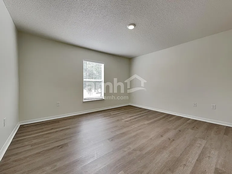 1019 Brenton Leaf Dr — Photo 18