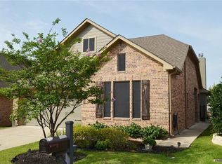 1717 Twin Pond Cir, College Station, TX 77845
