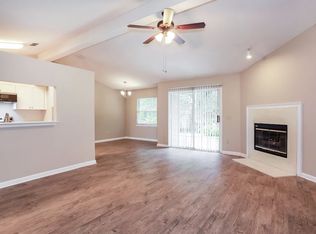 11840 Mountain Ash Rd E, Jacksonville, FL 32223