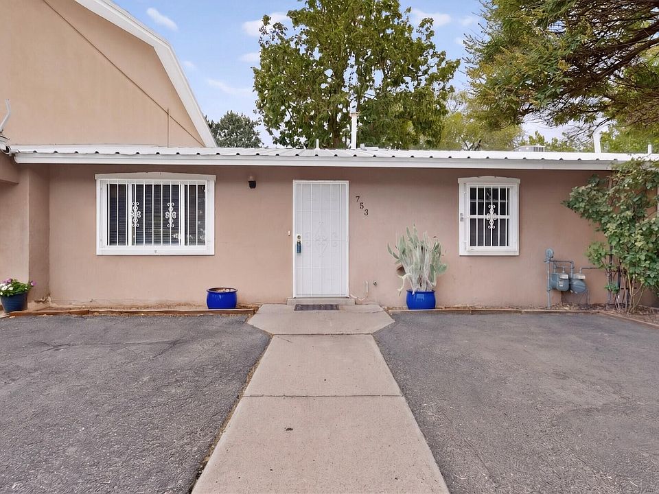 1st image of 753 Camino Floretta NW
