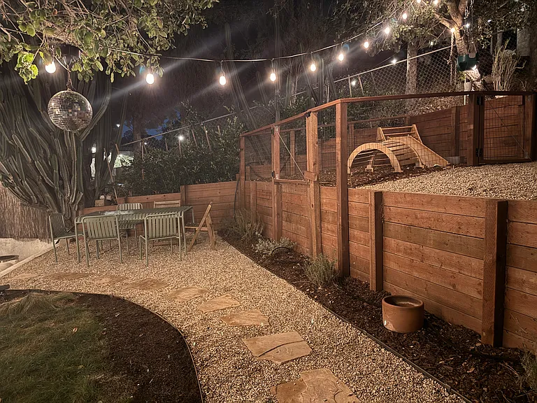 2020 Norwalk Ave — Photo 19