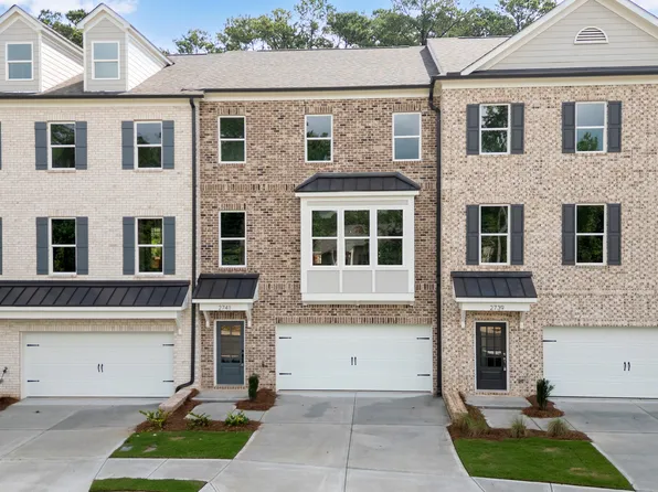2741 Hallwood Ln, Suwanee, GA 30024