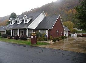 1st image of 3027 Olive Ave