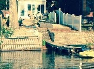 6 Oak Cir, Merrimac, MA 01860