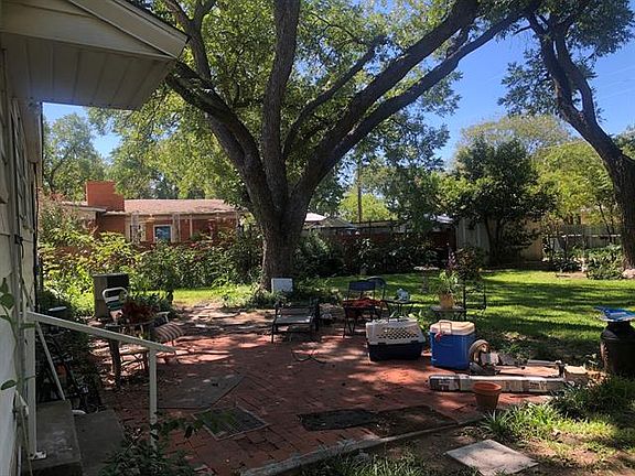 5th image of 1342 Santos St