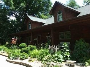 5734 Bottom Rd, Sparta, IL 62286