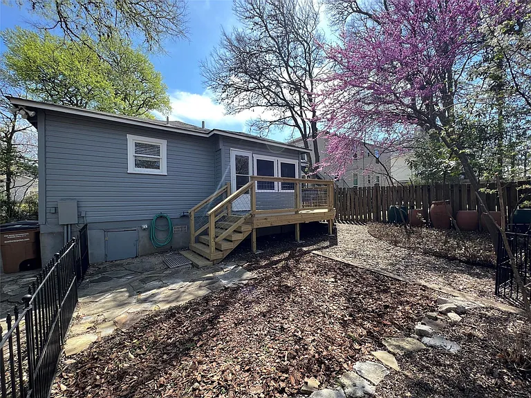 2206 Mountain View Rd — Photo 16