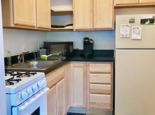 320 Constitution Ave NE APT 9, Washington, DC 20002