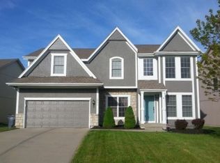 16276 S Chester St, Olathe, KS 66062