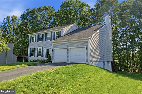 34 Westhampton Ct Photo 1
