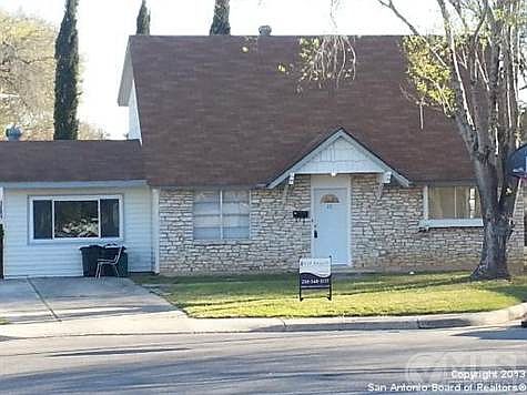 1st image of 111 Dartmoor Dr
