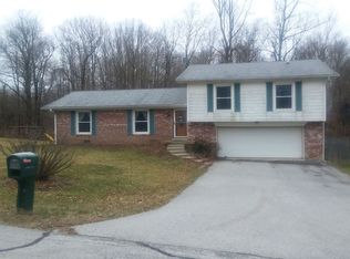 1183 W Stan Mar Estates Dr, Brazil, IN 47834