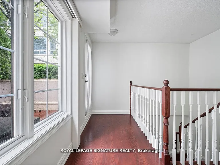 1 Rean Dr #Townhouse 9 — Photo 29
