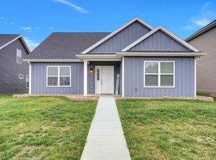 15505 Reading Dr, Evansville, IN 47725