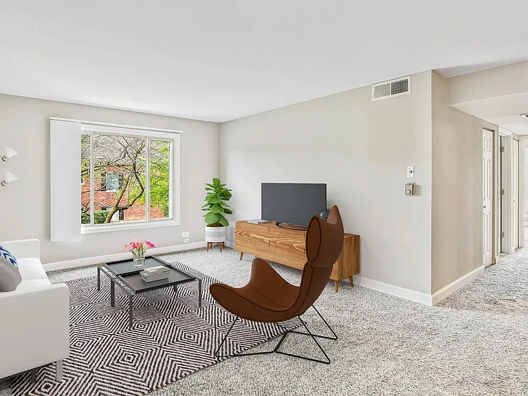 Cypress Place — Photo 16