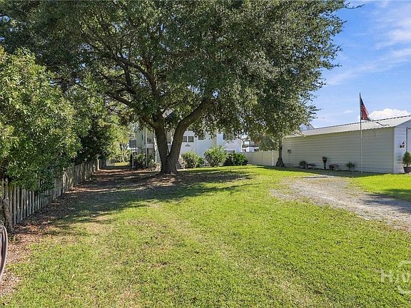 3rd image of 35 Blue Crab Lane