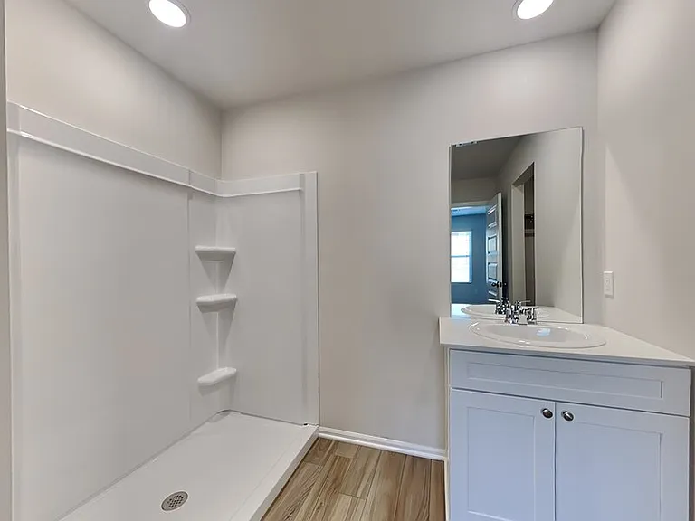 501 Saint Charles Pl — Photo 9