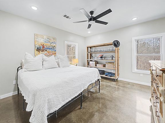 14th image of this home