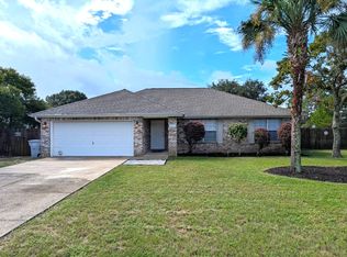 8601 Laredo St, Navarre, FL 32566