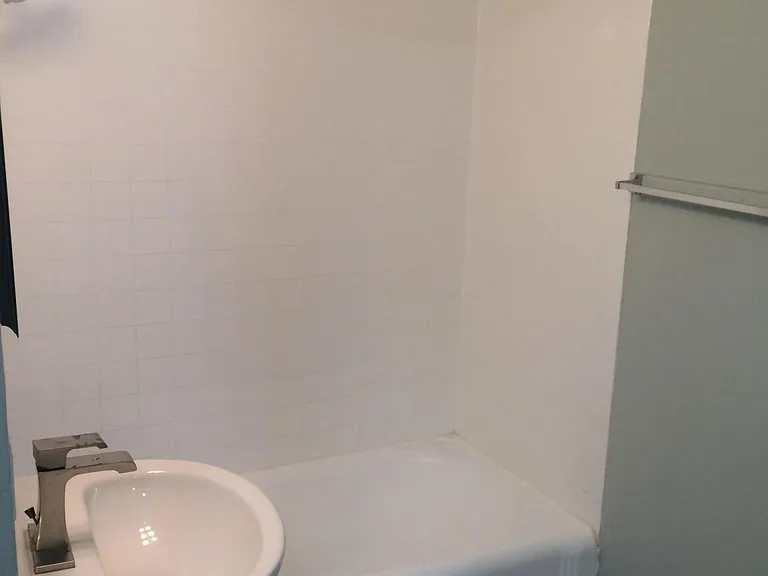 764 S Windsor St #2 — Photo 6