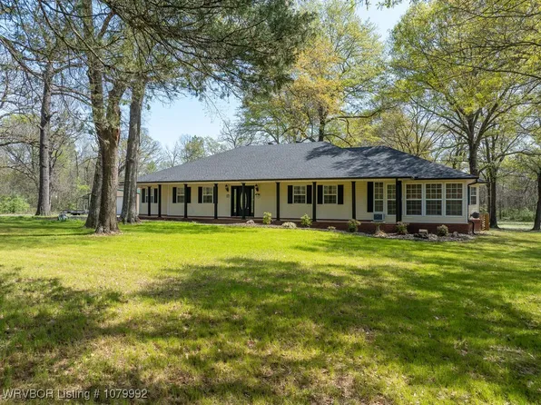 851 Arnold Acres Rd, Van Buren, AR 72956