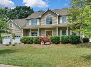 203 Brittany Ln, Toms River, NJ 08755