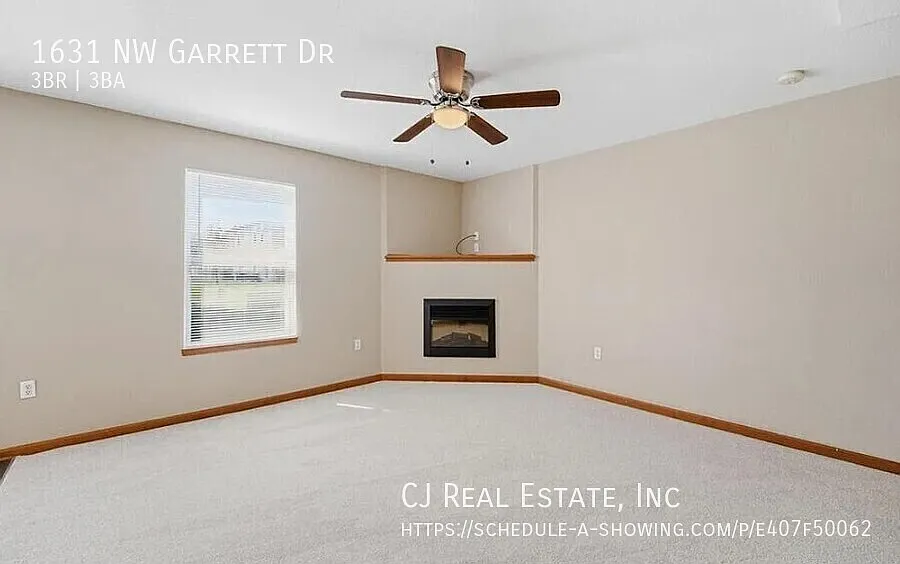 3 bed, 2.5 bath, 1535 sqft, $1,695 — Photo 2