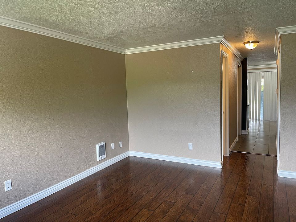 126 Hs Sivaloganathan 126 W Burke Ave Arlington WA Zillow