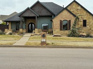 10001 Cascina Dr, Yukon, OK 73099