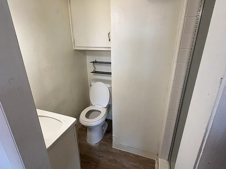 6612 Eastwood St — Photo 9