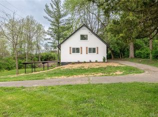 8007 Thomas Rd, Middletown, OH 45042