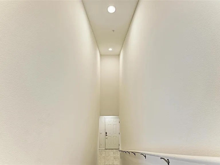 8143 Miramar Way #8143 — Photo 6