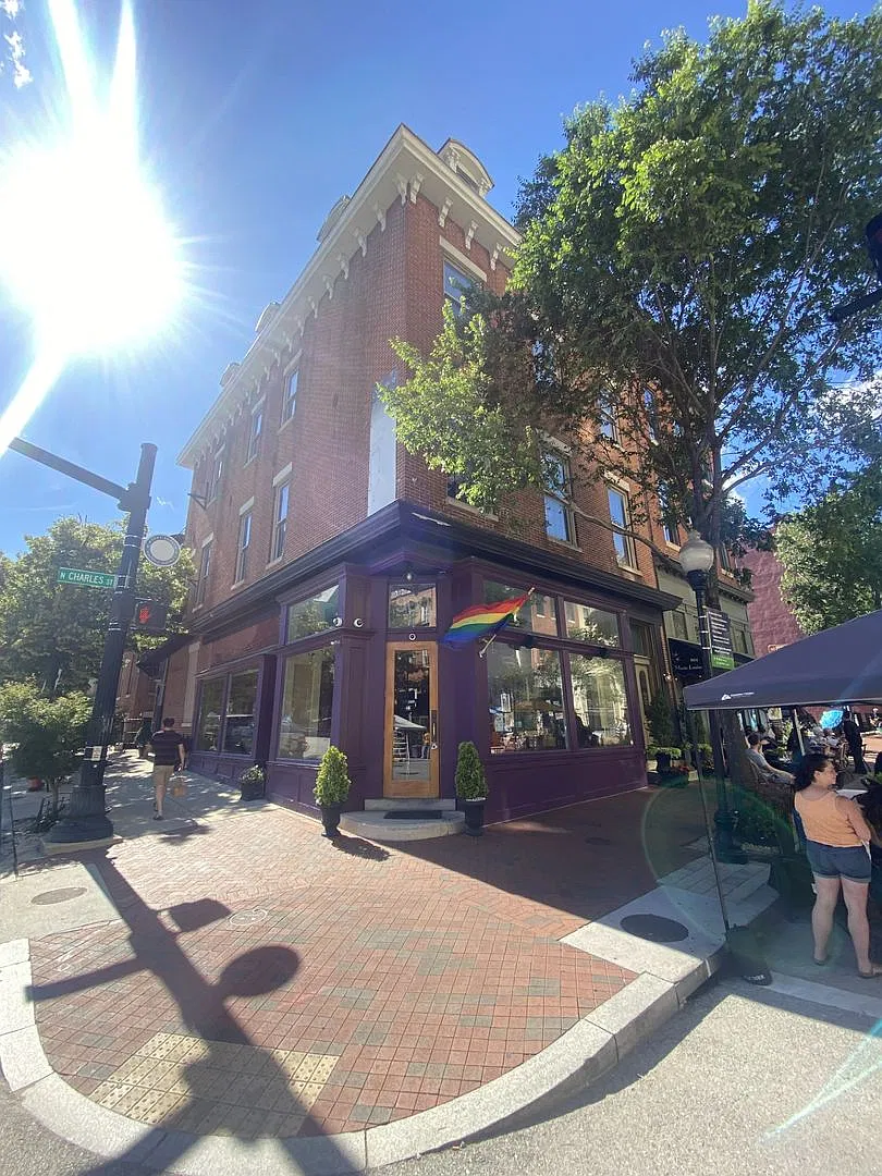 900 N Charles Street — Photo 3