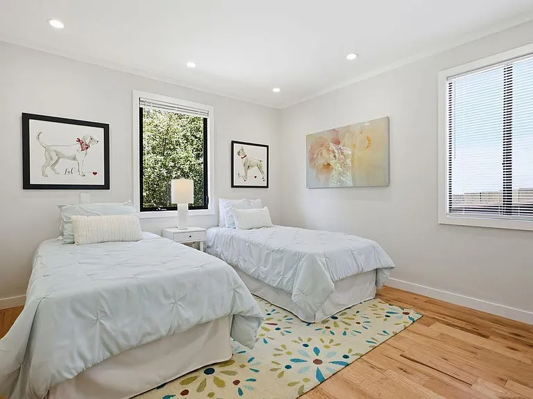 780 Acacia Ave — Photo 22