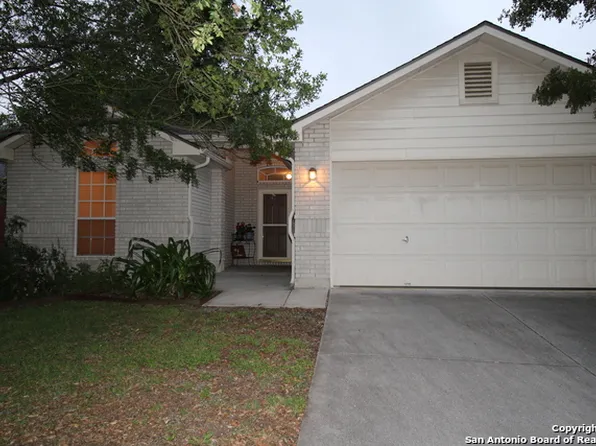 2808 Berry Patch, Schertz, TX 78154